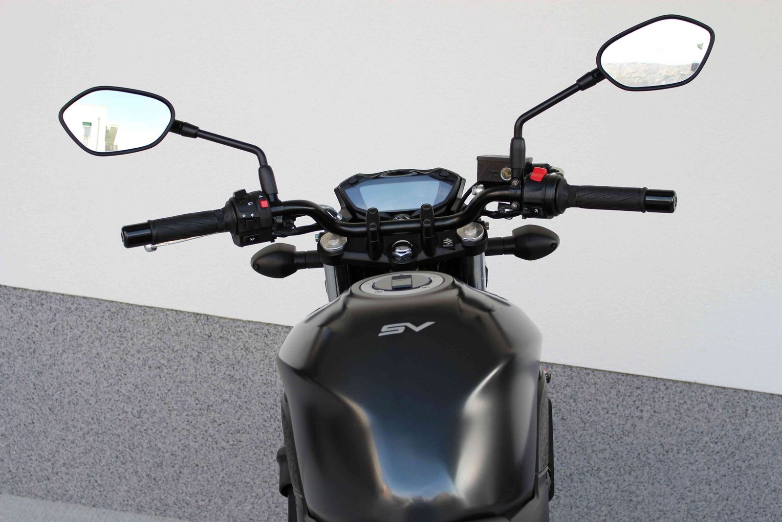 2016 Suzuki SV650, 1.vlasnik, — fotografija 5