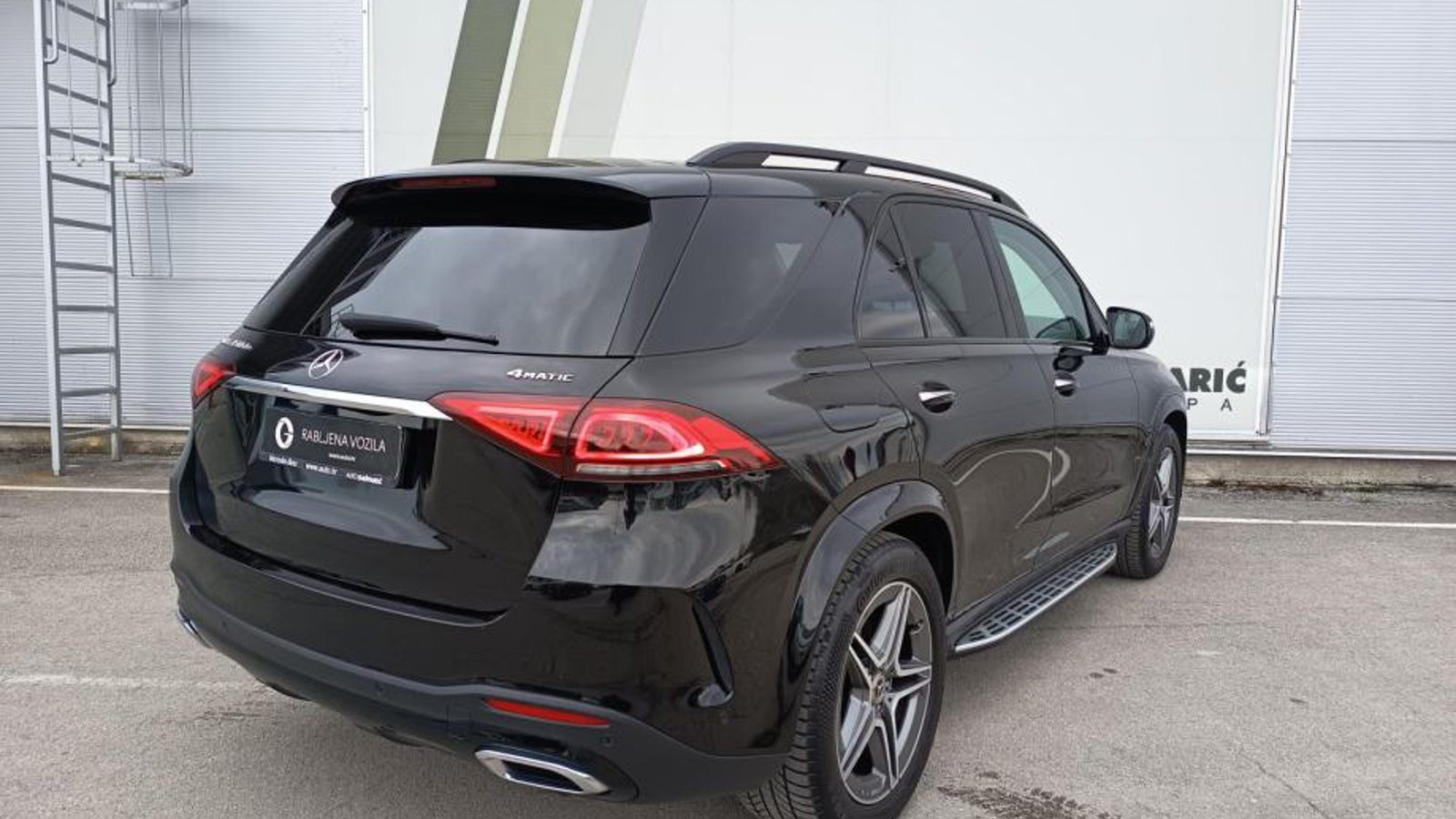 2023 Mercedes-Benz GLE — fotografija 3