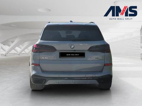 2023 BMW X5 — sličica 4