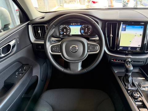 2020 Volvo XC60 — sličica 10