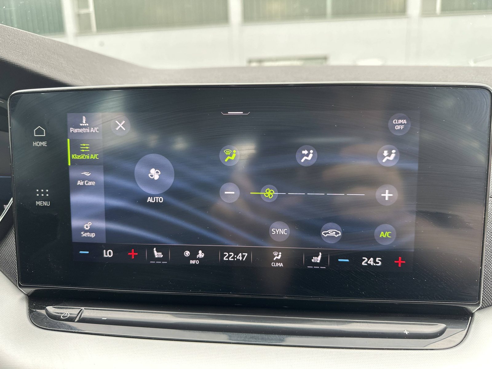 2022 Škoda Octavia Combi — fotografija 27