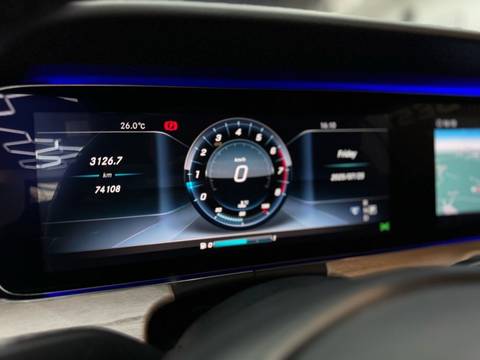 2017 Mercedes-Benz E-klasa — sličica 10