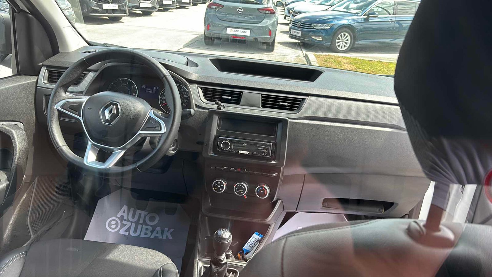 2022 Renault Express — fotografija 11