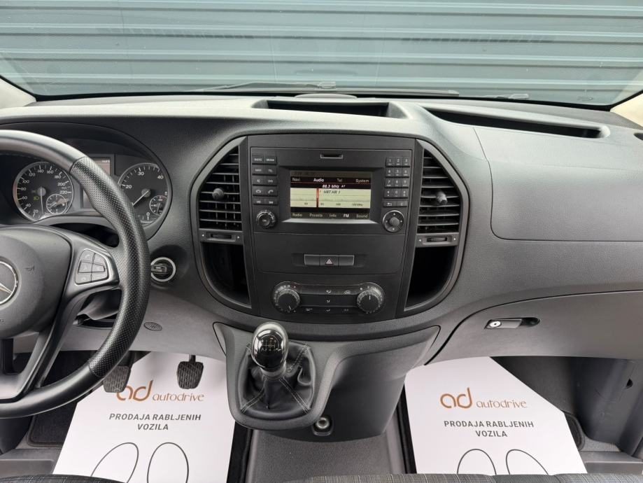 2016 Mercedes-Benz Vito — fotografija 16