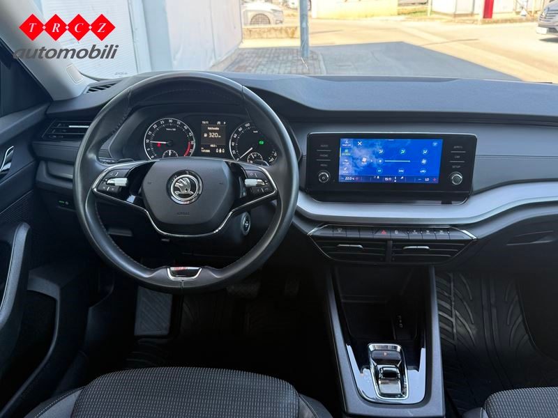 2022 Škoda Octavia — fotografija 8