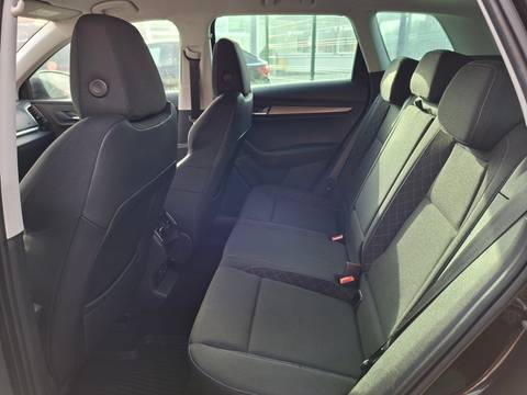 2019 Škoda Karoq — sličica 11