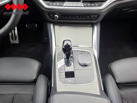 2022 BMW Serija 4 M Sport — sličica 10