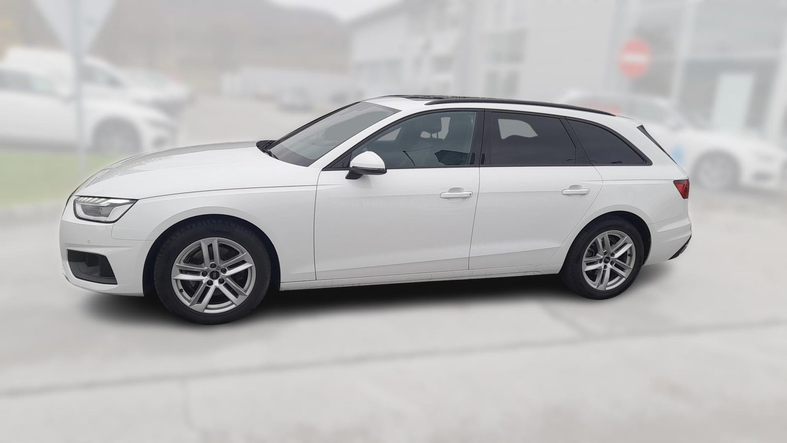 2022 Audi A4 Avant — fotografija 4