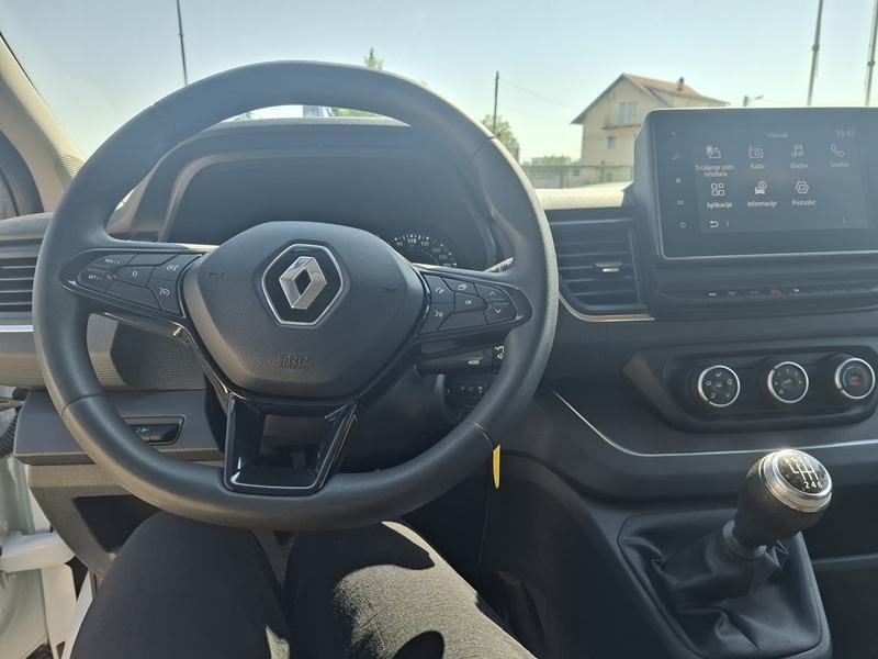2022 Renault Trafic — fotografija 14