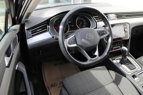 2022 Volkswagen Passat Variant — sličica 9