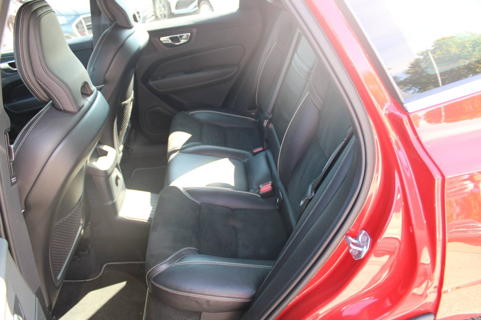 2019 Volvo XC60 — fotografija 11