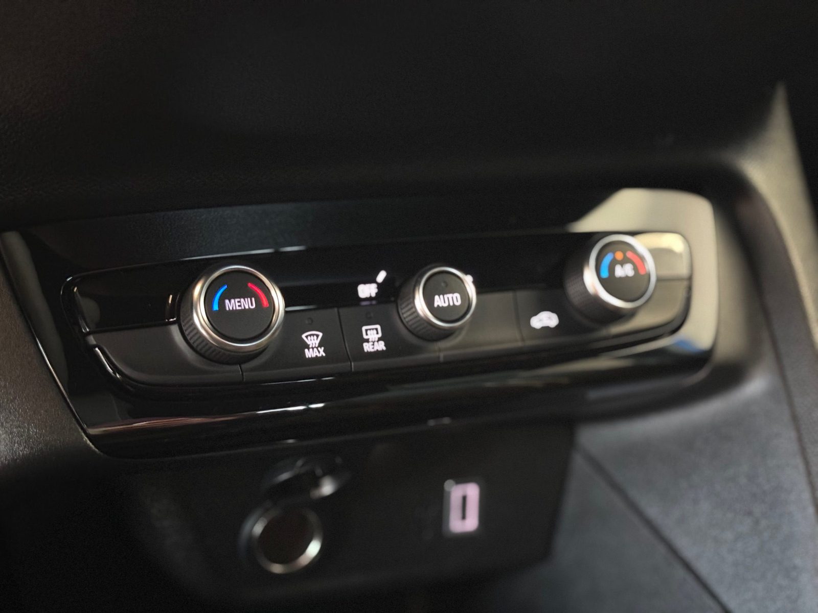 2024 Opel Corsa — fotografija 26