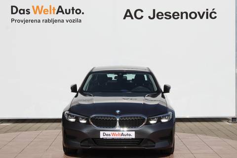 2021 BMW Serija 3 — sličica 2