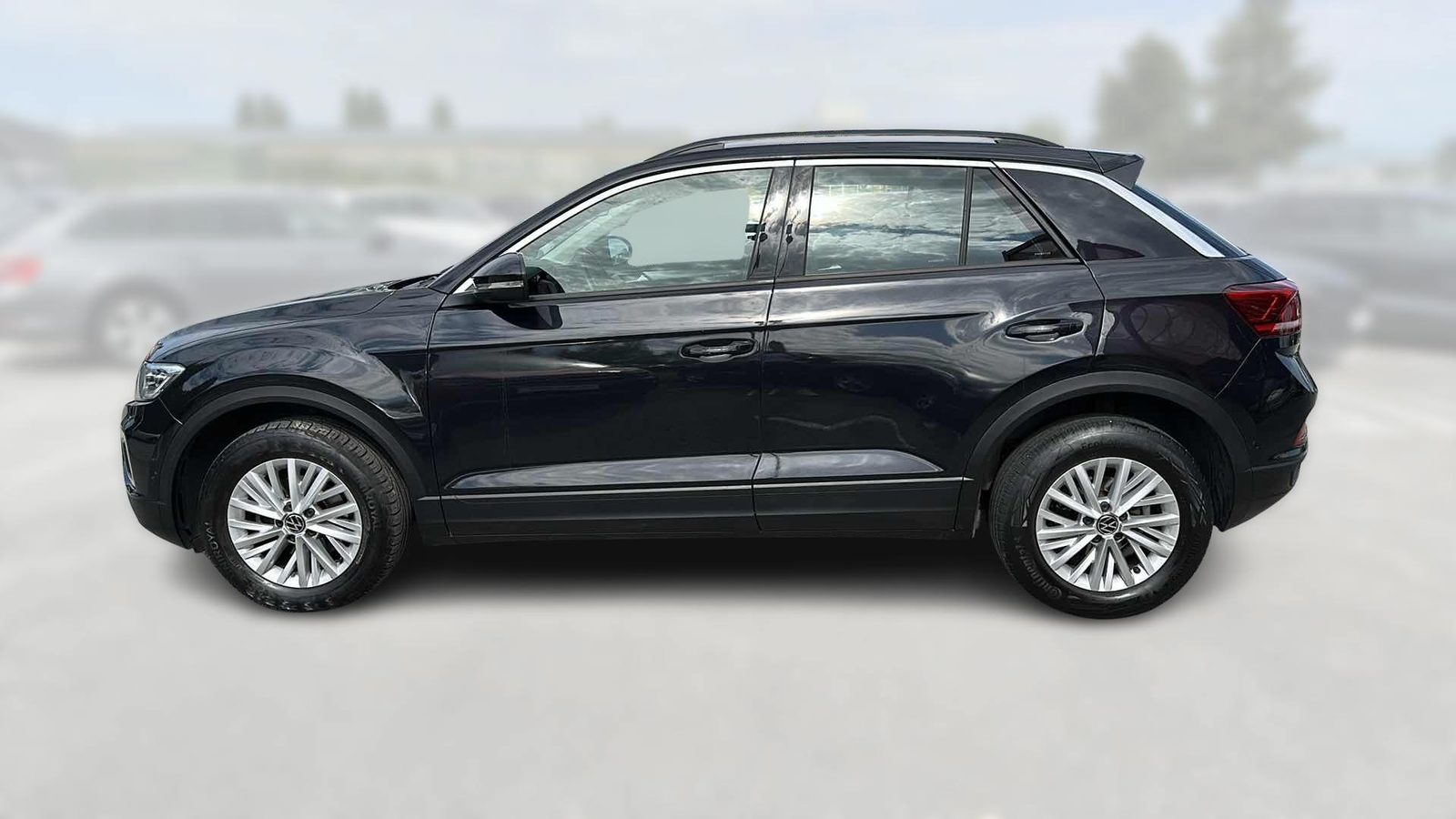 2023 Volkswagen T-Roc — fotografija 4
