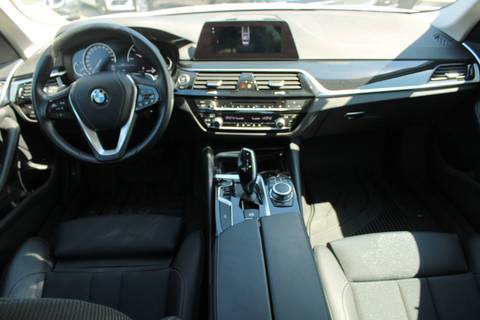 2020 BMW Serija 5 — sličica 13