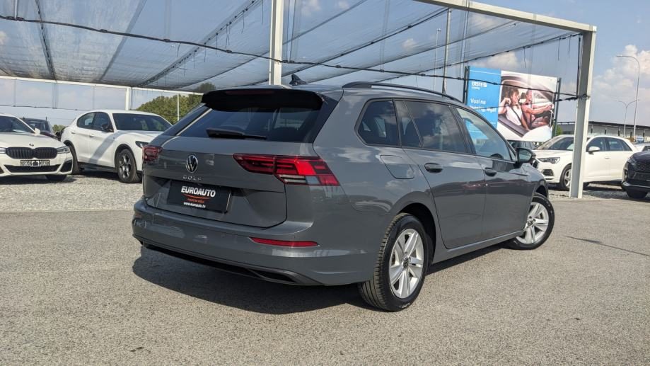 2022 Volkswagen Golf — fotografija 3