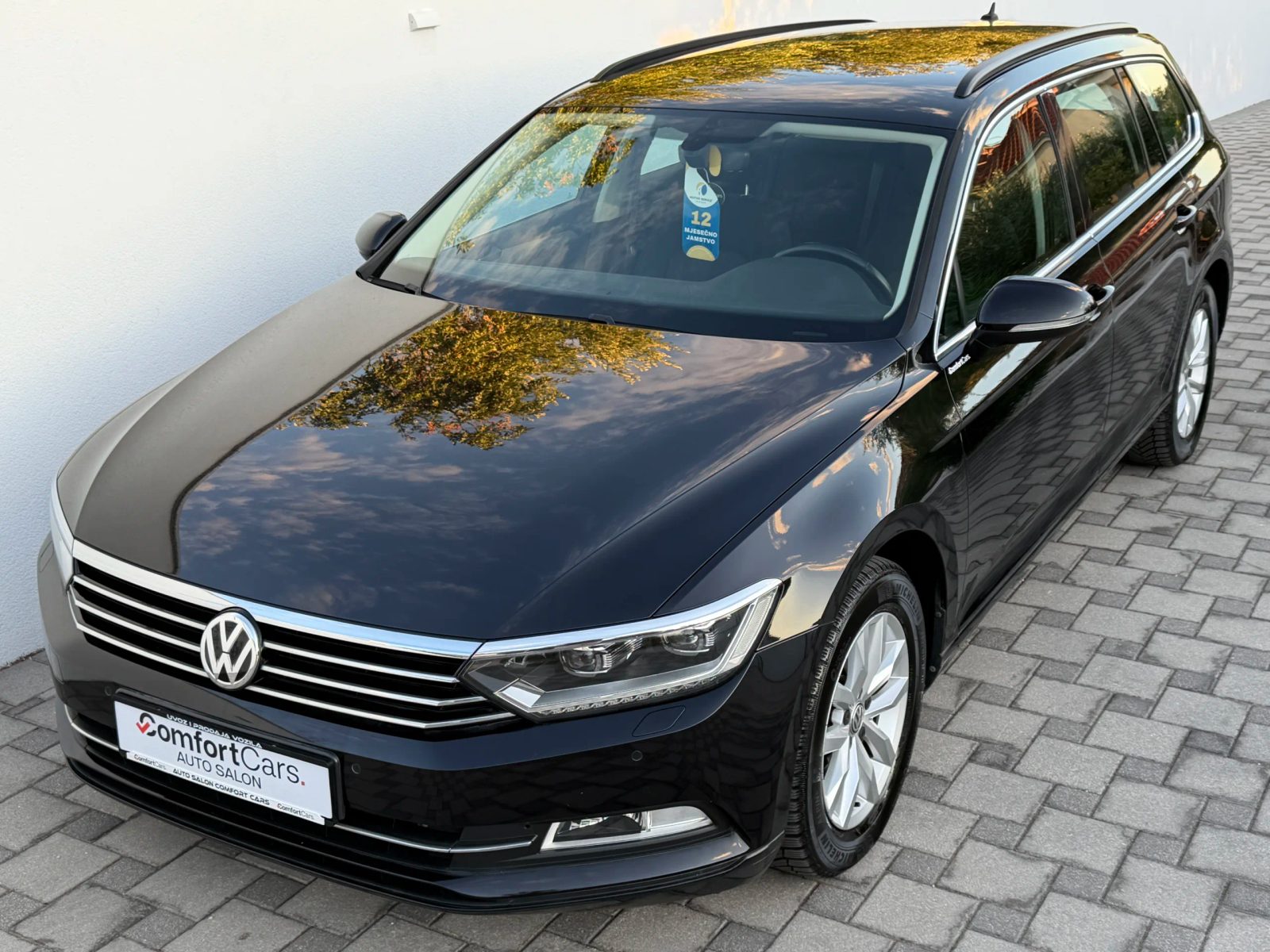 2019 Volkswagen Passat — fotografija 3