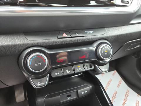 2023 Kia Stonic — sličica 15