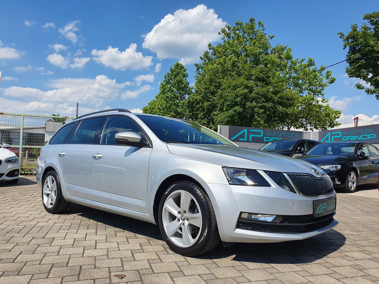 2018 Škoda Octavia Combi — fotografija 8