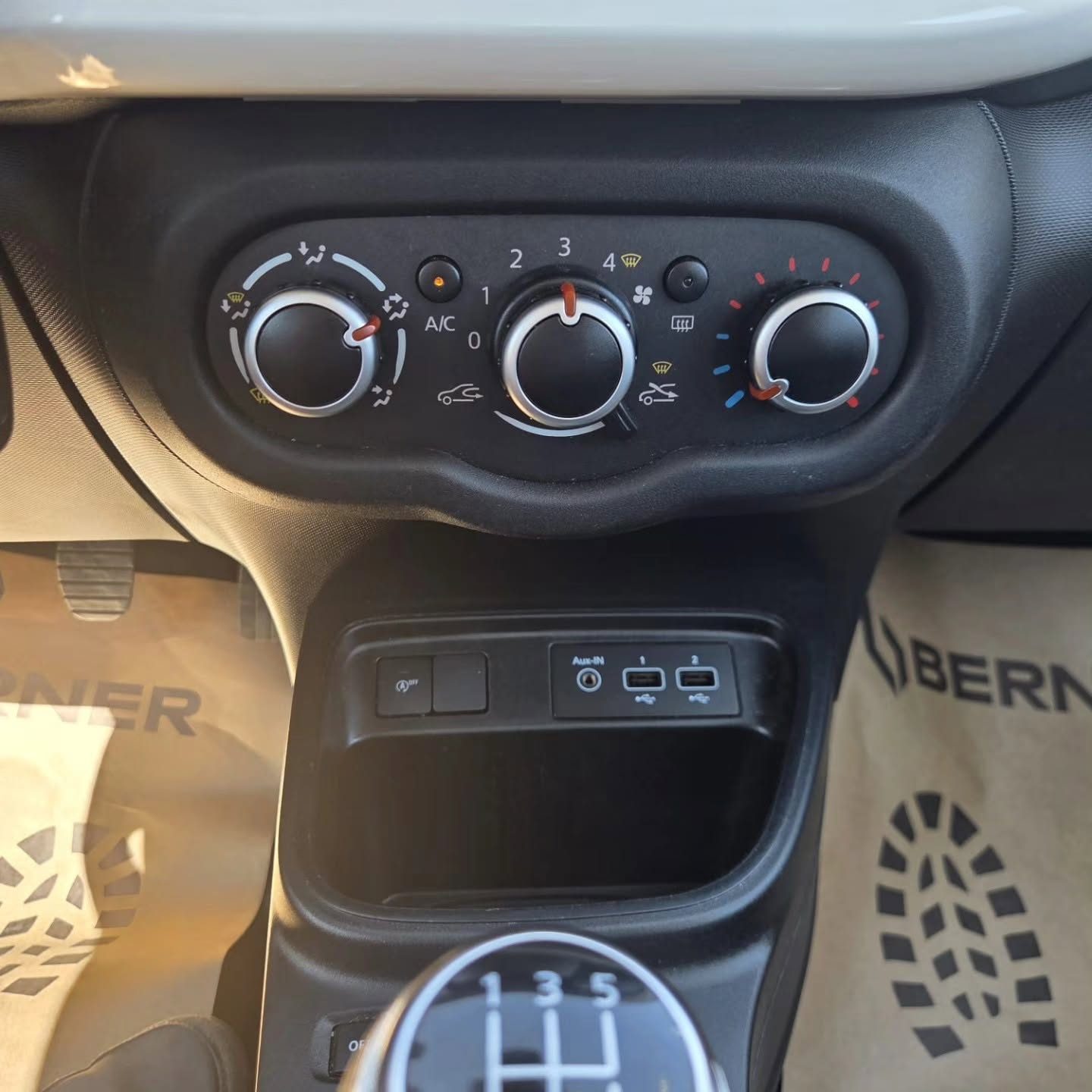 2021 Renault Twingo — fotografija 13