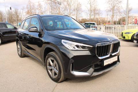 2024 BMW X1 — sličica 3