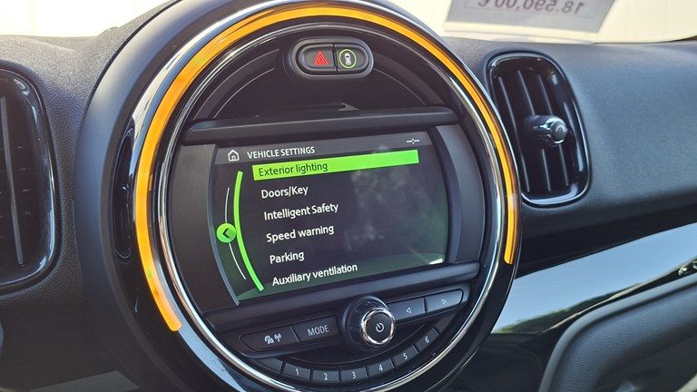2019 Mini Countryman — fotografija 10