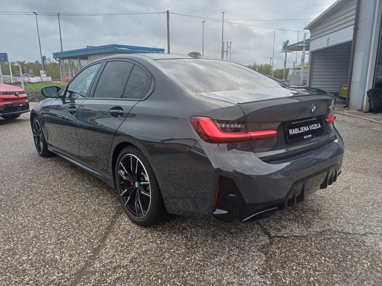 2022 BMW Serija 3 — fotografija 8