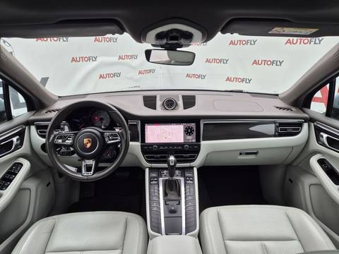2019 Porsche Macan — sličica 12