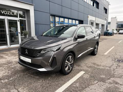 2022 Peugeot 5008