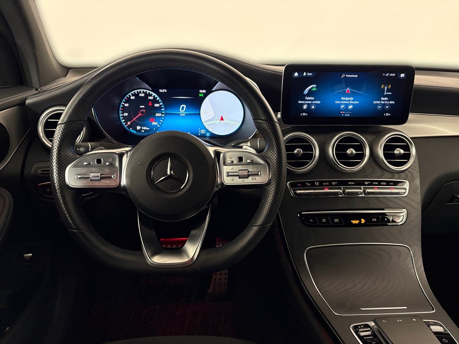 2023 Mercedes-Benz GLC — fotografija 15