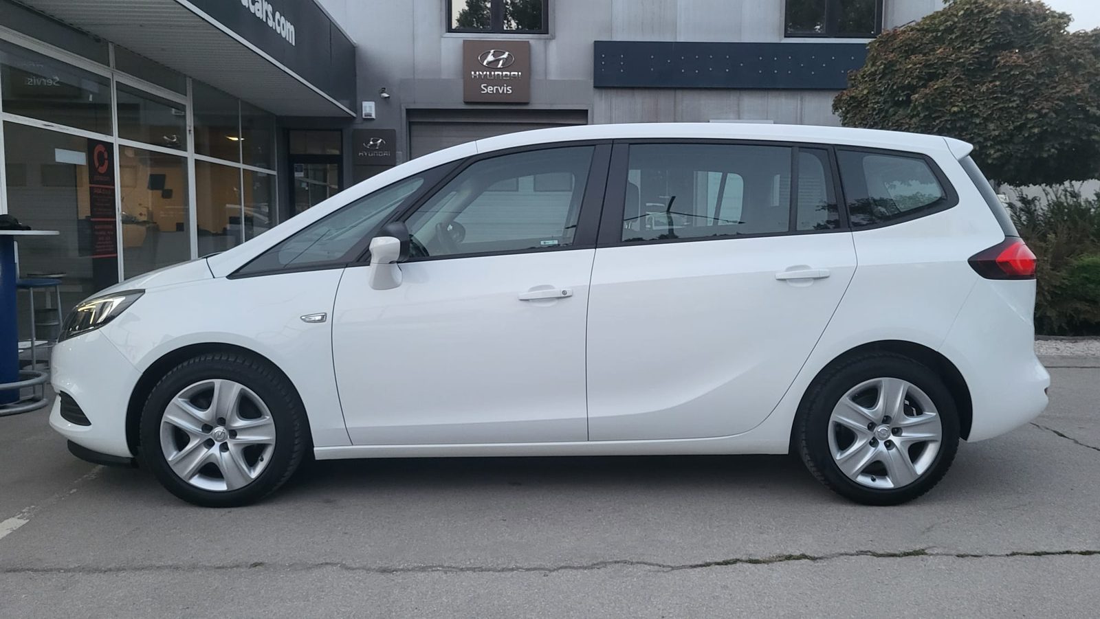 2018 Opel Zafira — fotografija 5