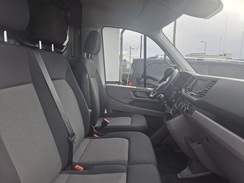 2020 Volkswagen Crafter — fotografija 12