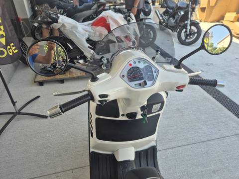 2011 Piaggio Vespa 300