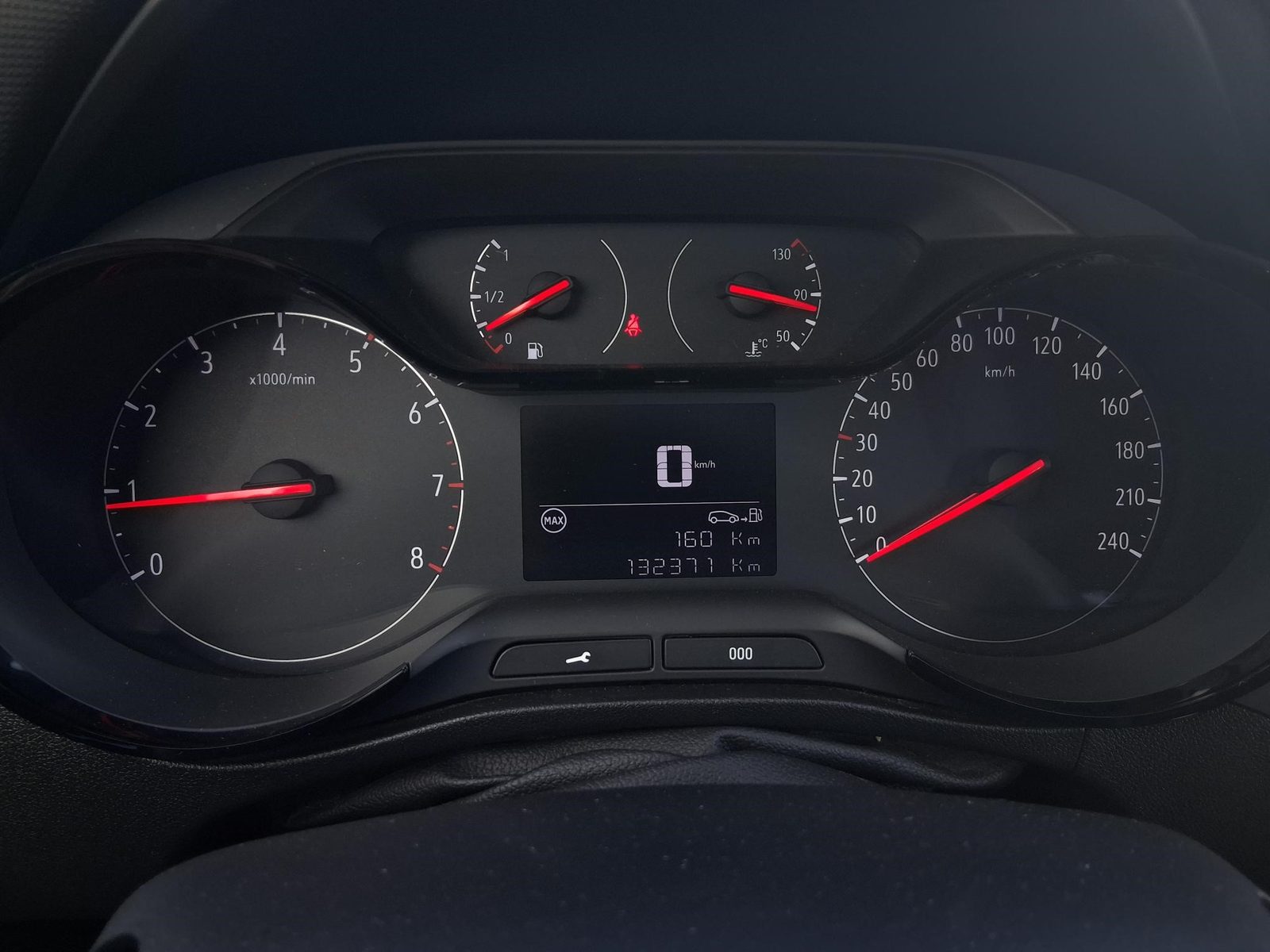 2020 Opel Crossland X — fotografija 11