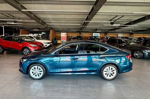 2021 Škoda Octavia — sličica 4