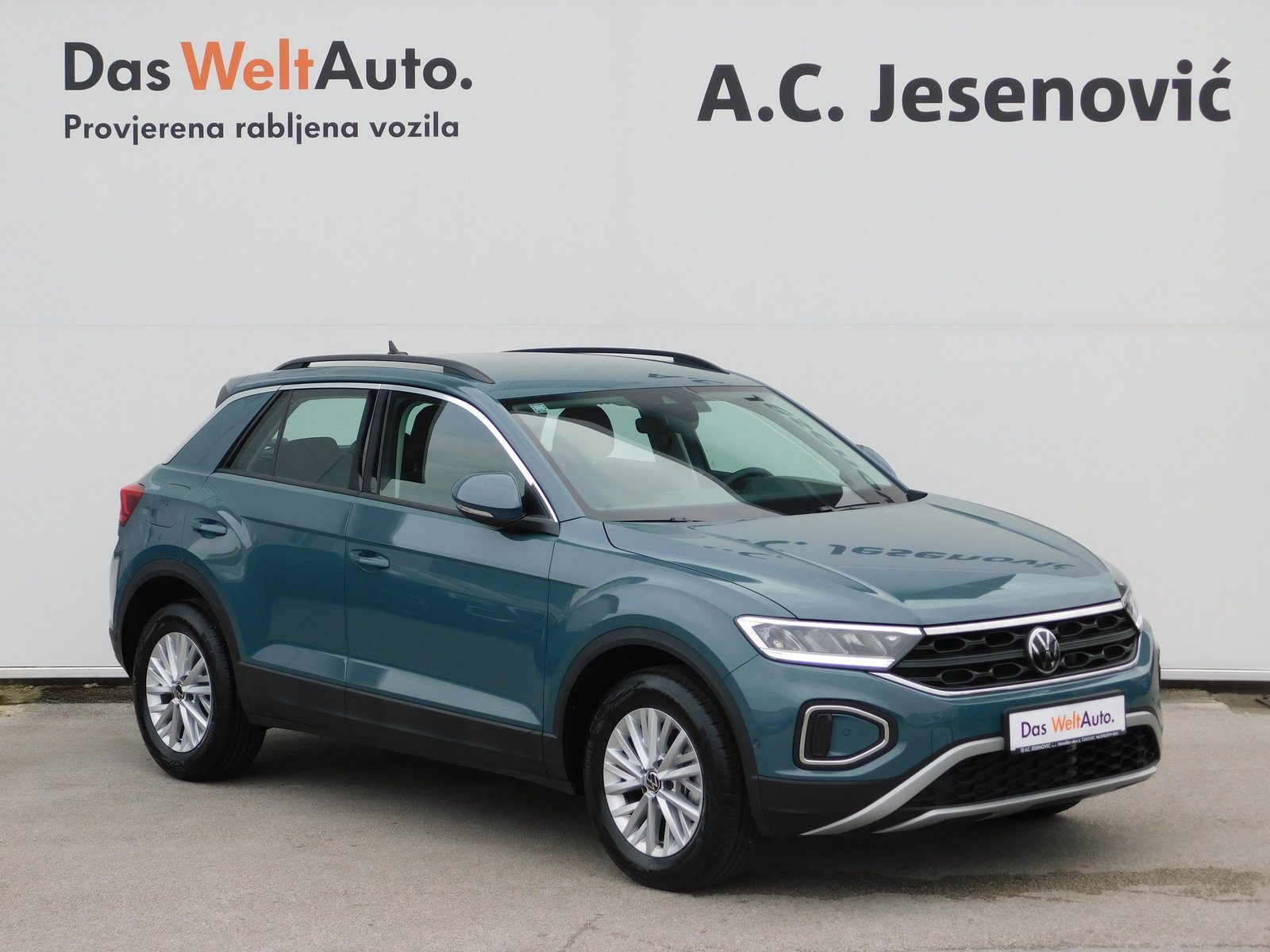 2023 Volkswagen T-Roc — fotografija 3