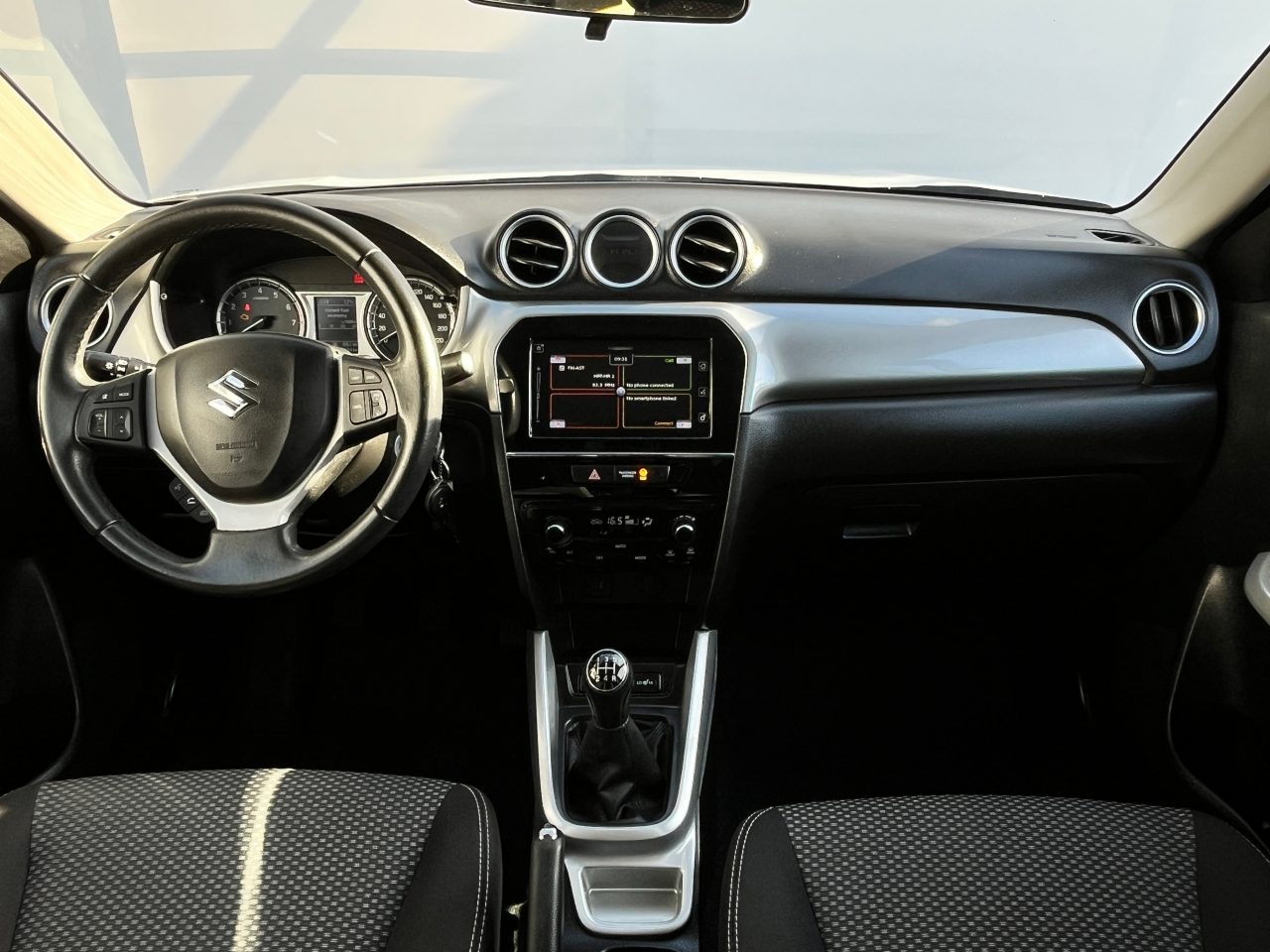 2016 Suzuki Vitara — fotografija 8