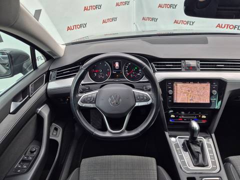 2021 Volkswagen Passat Variant — sličica 17