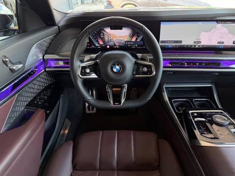 2024 BMW Serija 7 M Sport Pro — sličica 17
