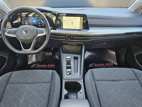2022 Volkswagen Golf — sličica 10