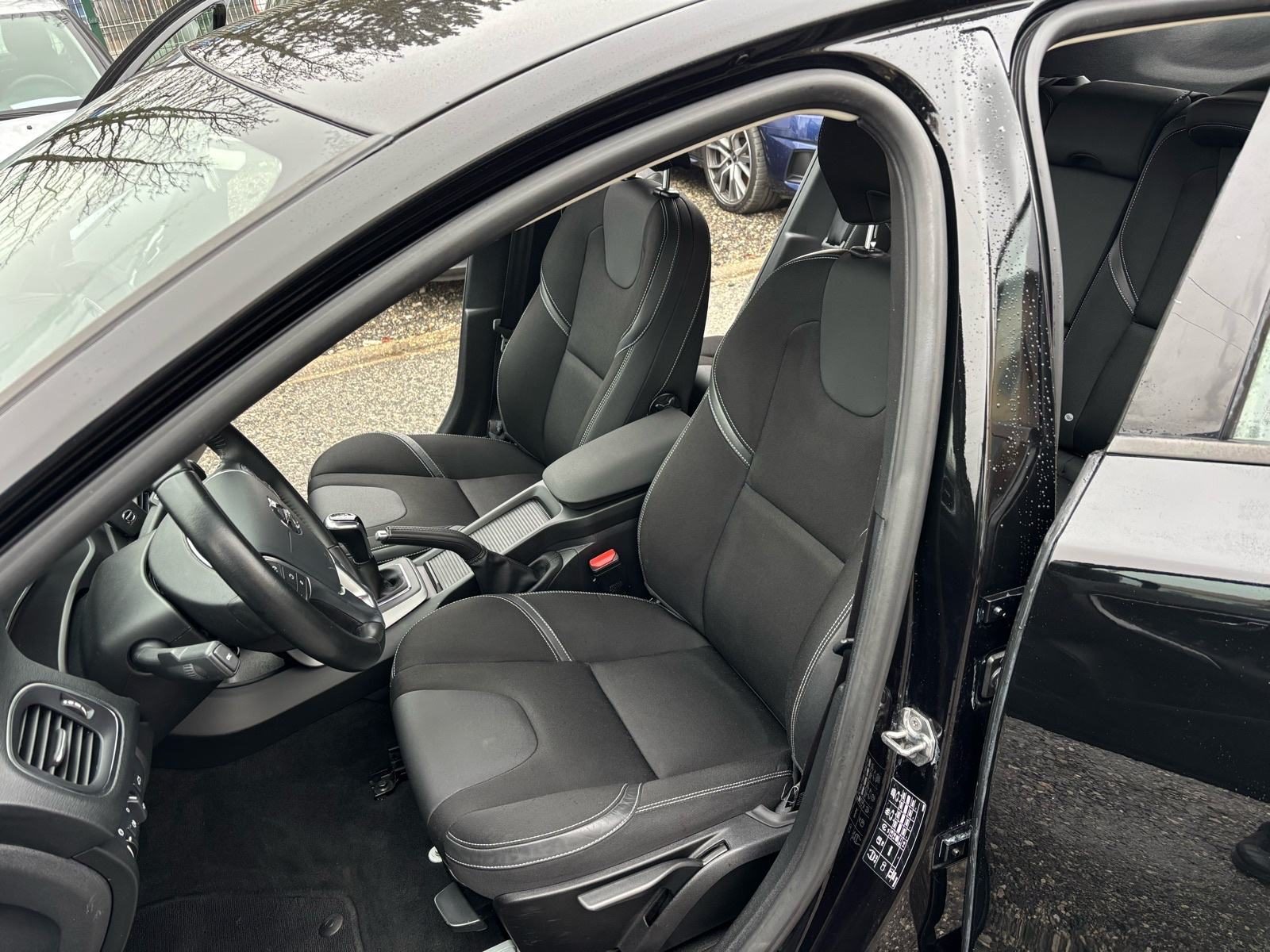 2019 Volvo V40 — fotografija 21