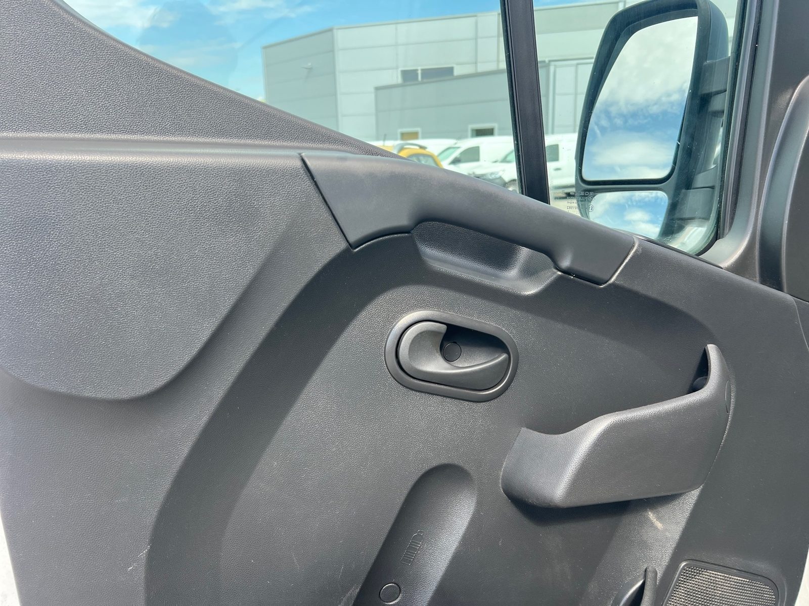 2022 Renault Master — fotografija 11