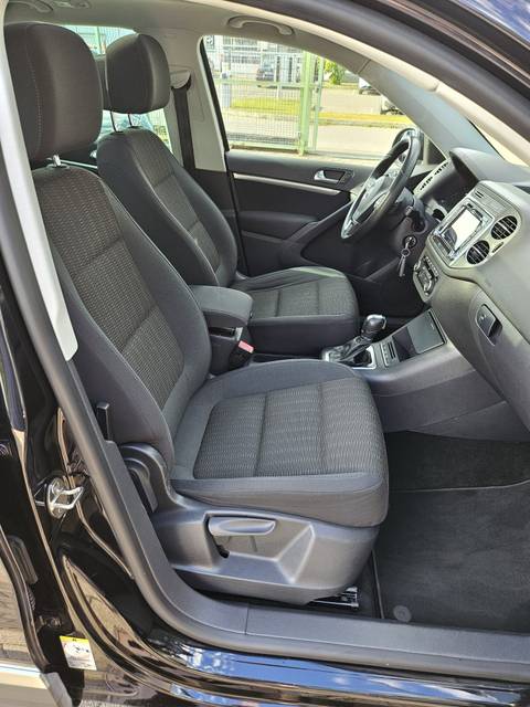 2012 Volkswagen Tiguan — sličica 25