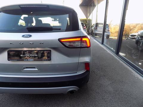 2021 Ford Kuga — sličica 14
