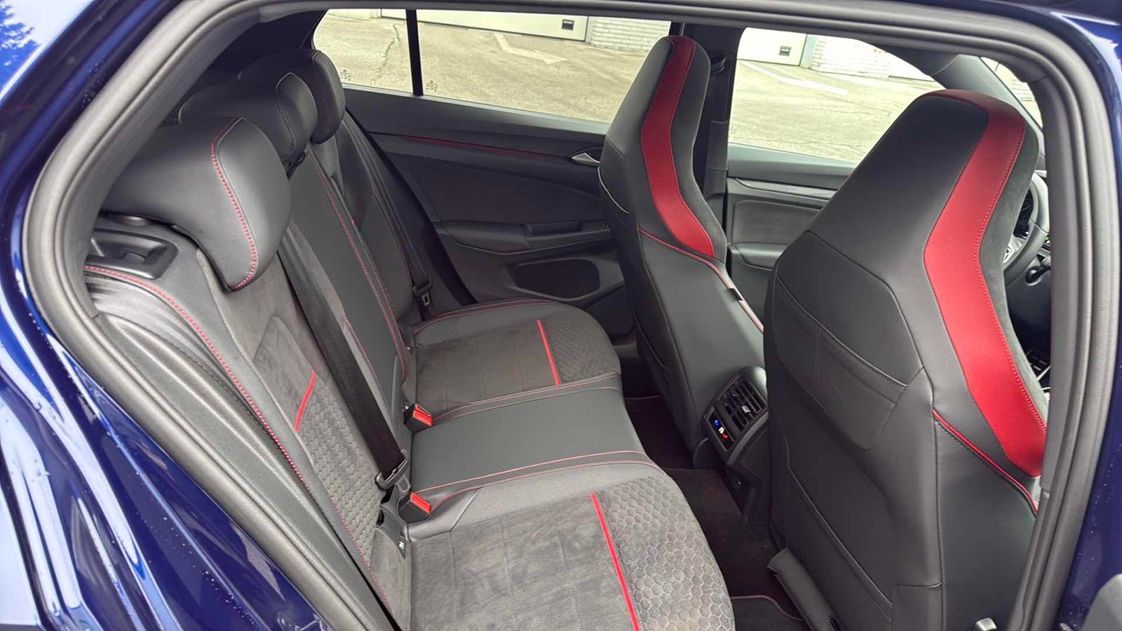 2024 Volkswagen Golf — fotografija 10
