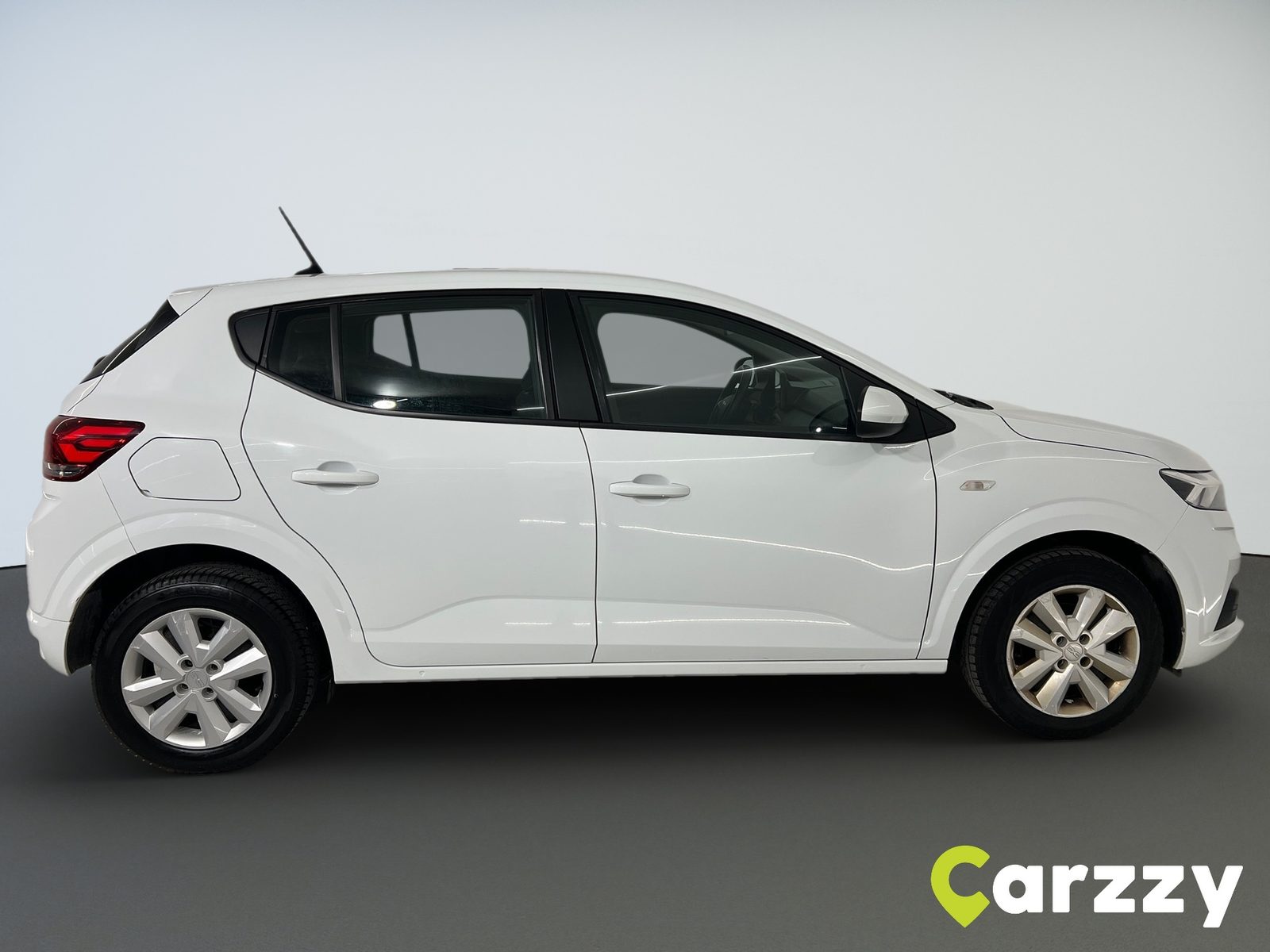 2023 Dacia Sandero — fotografija 4