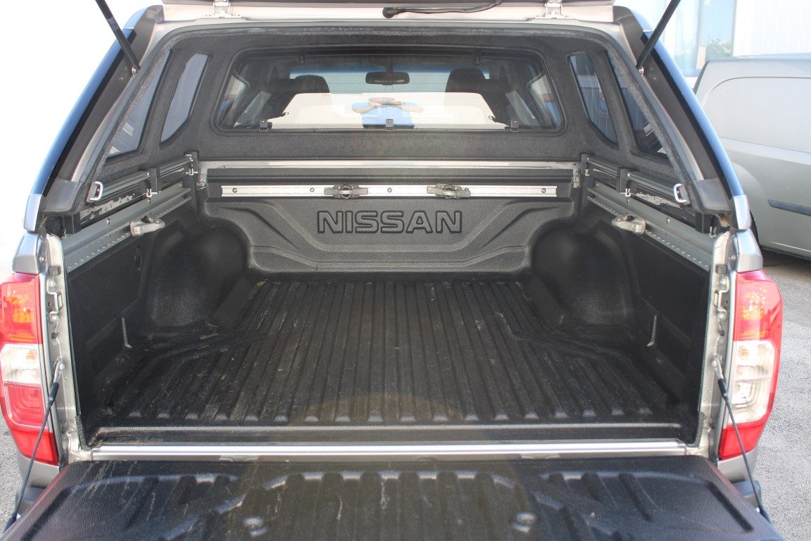 2016 Nissan Navara — fotografija 3