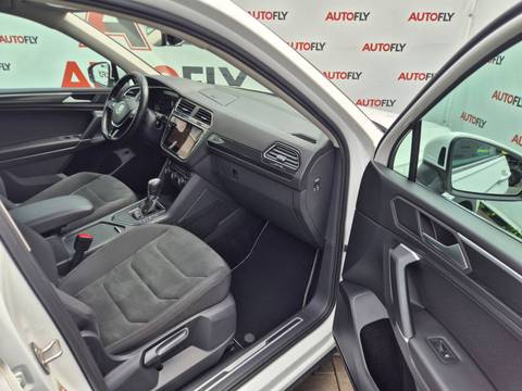 2019 Volkswagen Tiguan Highline — sličica 13