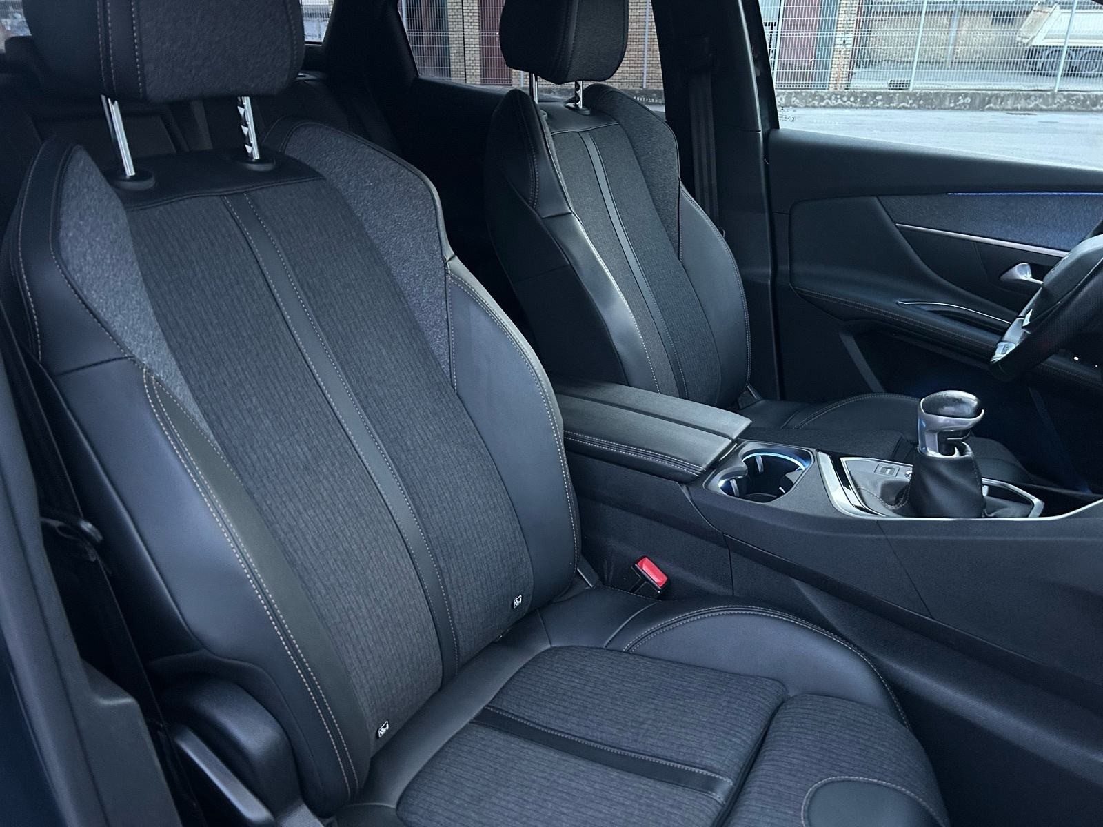 2019 Peugeot 3008 — fotografija 23