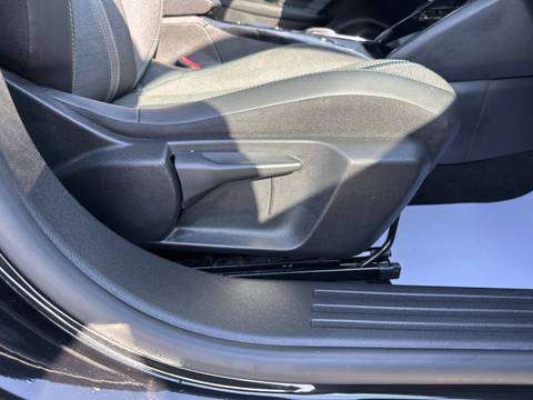 2022 Peugeot 2008 — sličica 23